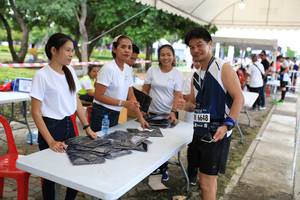 BIB: 6648
                            <button type="button" onclick="openModal(4726211)" class="btn btn-primary btn-sm float-right btn-popup" data-toggle="modal" data-target=".modal-high-quality">
                        <i class="fas fa-shopping-cart"></i> Add to Cart
                    </button>
                                            <button type="button" onclick="isThisMe(4726211, true)" class="btn btn-success btn-sm float-right btn-popup btn-isme hidden" data-toggle="tooltip" data-placement="bottom" title="นี่คือรูปของคุณใช่ไหม คลิกที่นี่เพื่อเอาเข้าอัลบั้ม">
                        <i class="fas fa-plus"></i> Add to album
                    </button>
                    <button type="button" onclick="isThisMe(4726211, false)" class="btn btn-warning btn-sm float-right btn-popup btn-isnotme hidden">
                        <i class="fas fa-ban"></i> Remove from album
                    </button>